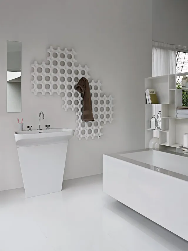 Viva Made Add-On termoarredo bianco a parete acciaio