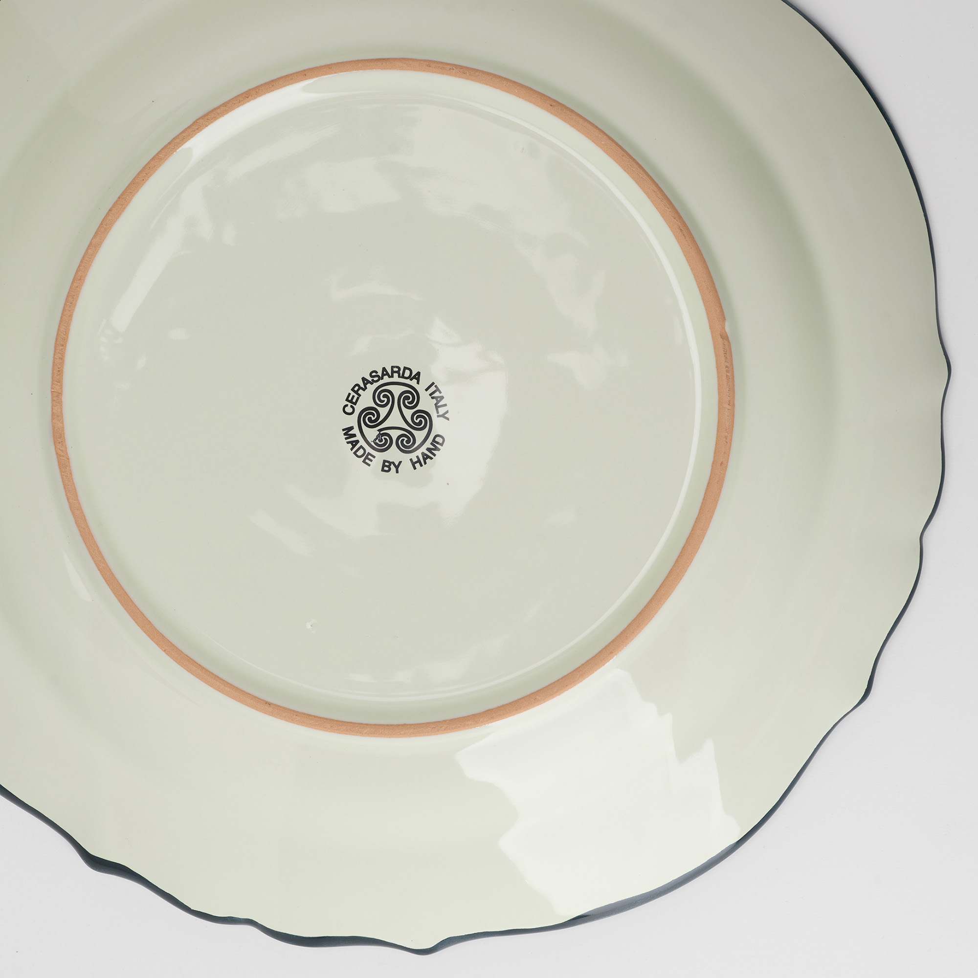 Cerasarda Arte della Tavola Monogram Velluto Botanico segnaposto ceramica