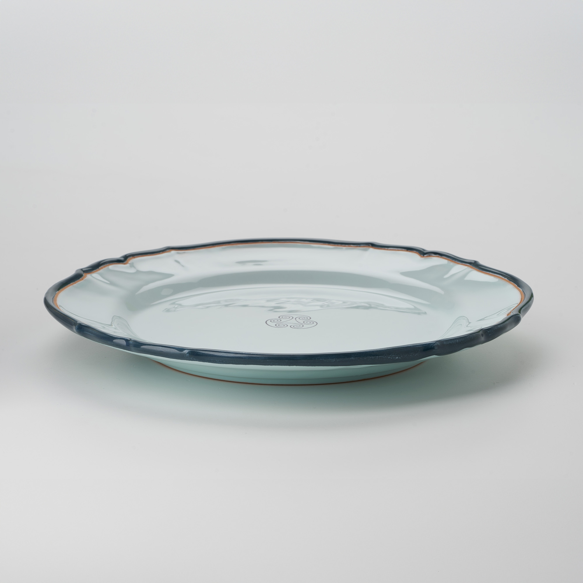 Cerasarda Arte della Tavola Monogram Celeste Velato piatto portata