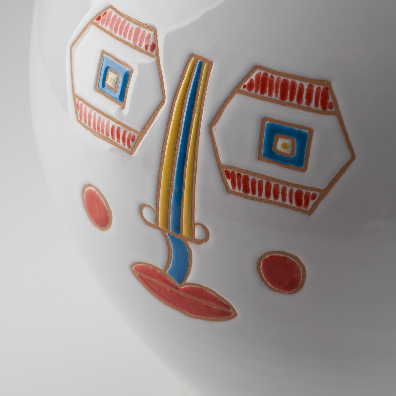 Cerasarda Sol scultura ceramica sole interior