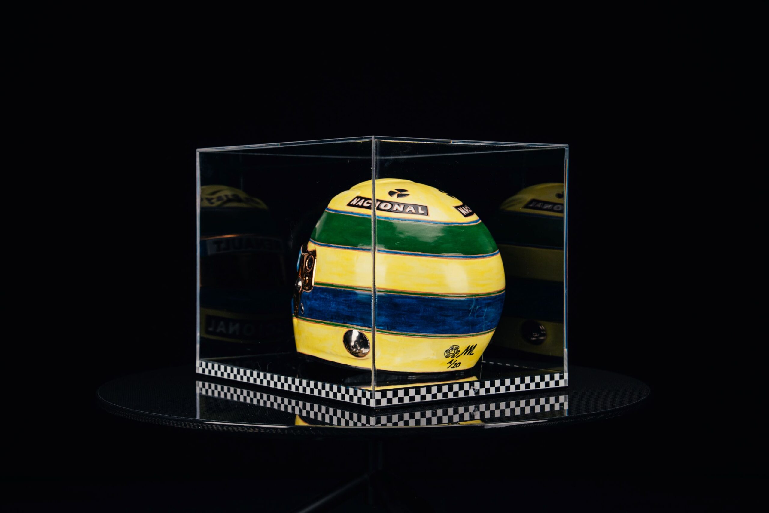 Cerasarda Art Helmets x MM Helm ASN86 casco ceramica Senna