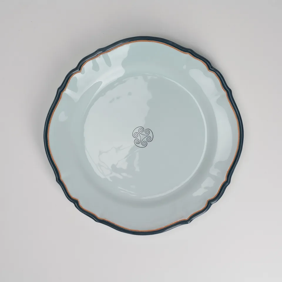Cerasarda Arte della Tavola Monogram Celeste Velato piatto portata